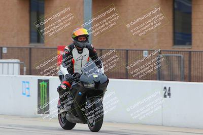 media/Oct-15-2022-Fastrack Riders (Sat) [[9a18b22502]]/Level2/Start Finish 930am/